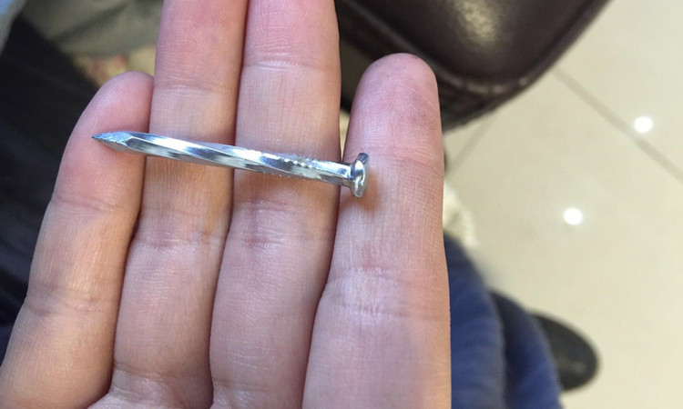 Square Twisted Nails 