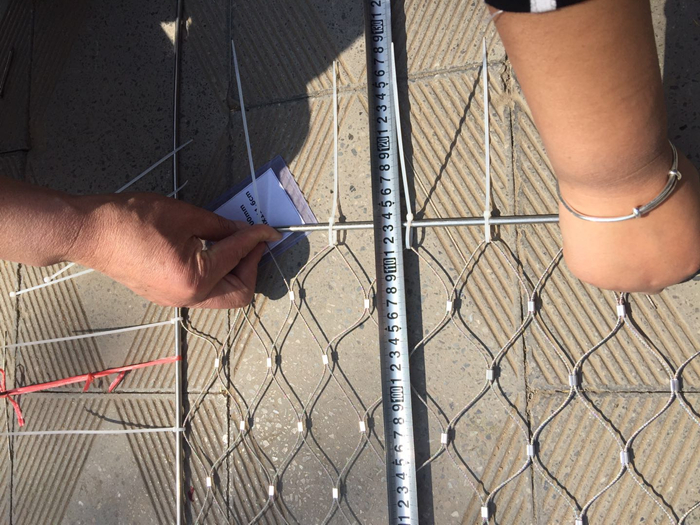 Knotted&Ferruled Type Stainelss Steel Wire Rope Mesh 