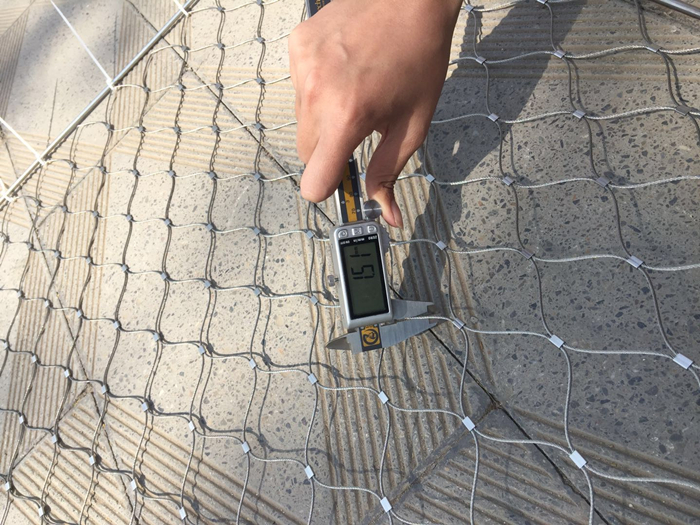 1.5mm stainless steel wire rope mesh